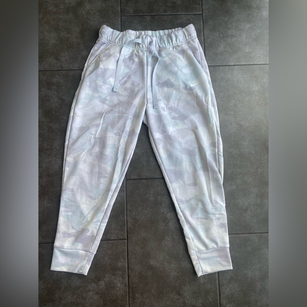 Nike Camo Joggers